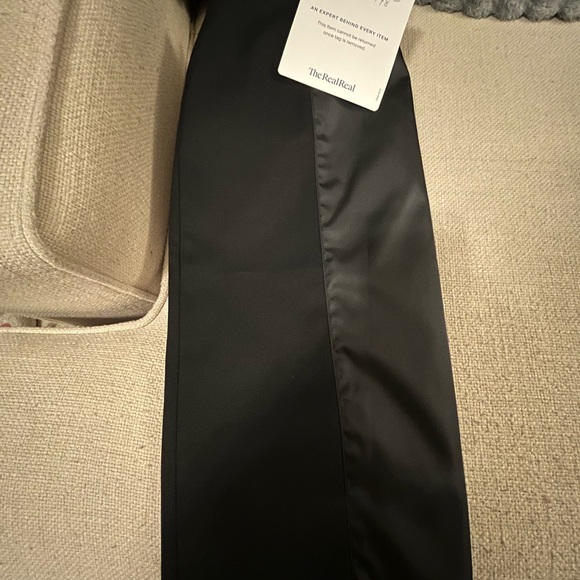 Prada Black Pencil Skirt with Zipper Accent - Picture 10 of 10